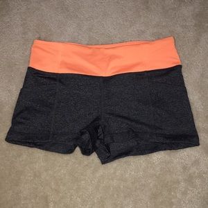 Forever21 women’s Activewear short